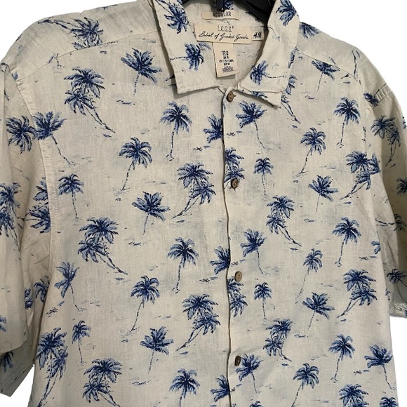 Men's H&M Palm Tree Casual Button Down Shirt - Picture 2 of 6